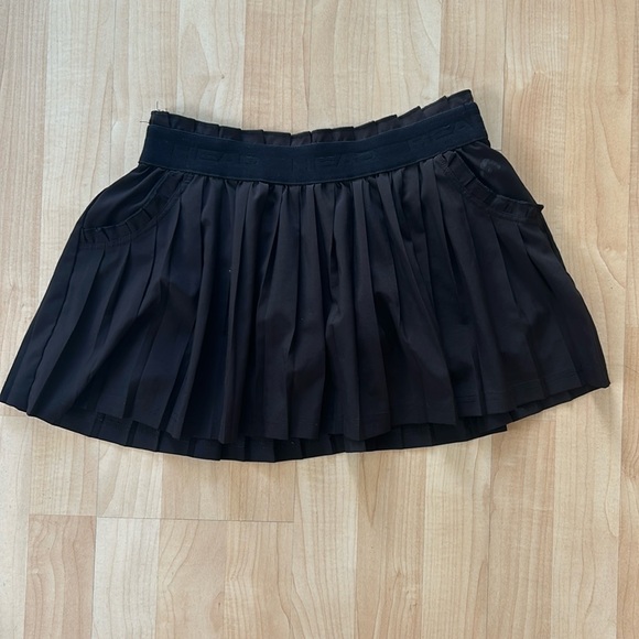 Head Dresses & Skirts - Head XS Black Pleated/Ruffled Tennis Skirt with Built in Shorts and Pockets